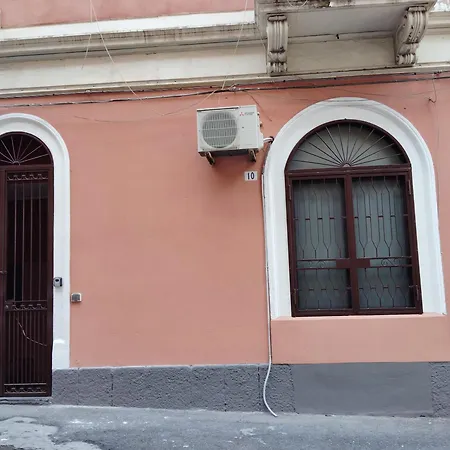 Maya's 3 Holiday home Catania